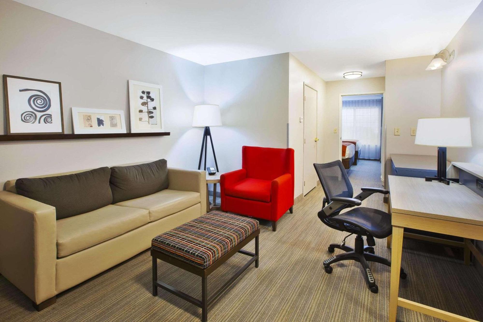Country Inn & Suites By Radisson, Big Rapids, Mi Extérieur photo