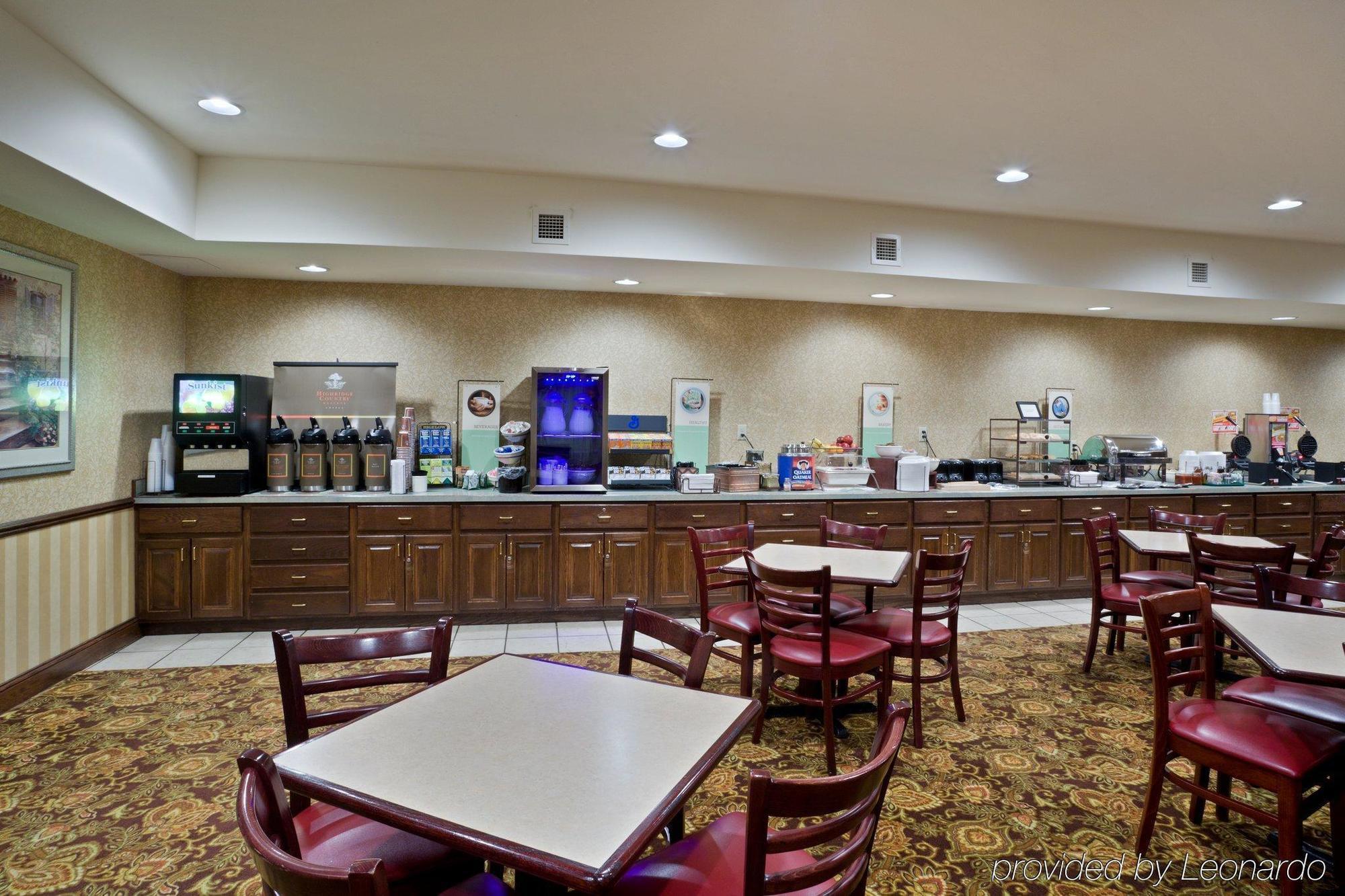 Country Inn & Suites By Radisson, Big Rapids, Mi Extérieur photo